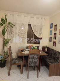 Apartamento com dois quartos, em Jardim Sulacap, rua Otton da Fonseca. - VVAP21178