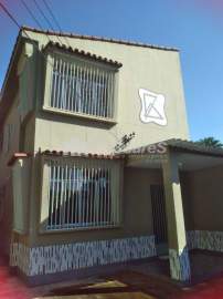 CASA DE FUNDOS COM 2 QUARTOS RUA DAS CAMELIAS, VILA VALQUEIRE - VVCA20322