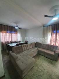 Casa com cinco quartos, sendo um suíte, em Praça Seca, rua Pereira Frazão. - VVCA50027