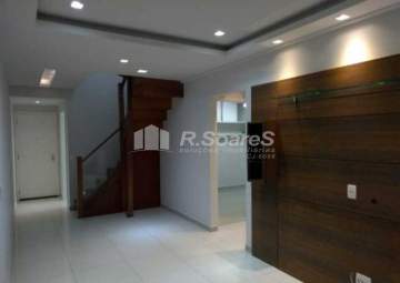 Cobertura 4 quartos à venda Praça Seca, Rio de Janeiro - R$ 375.000 - VVCO40019