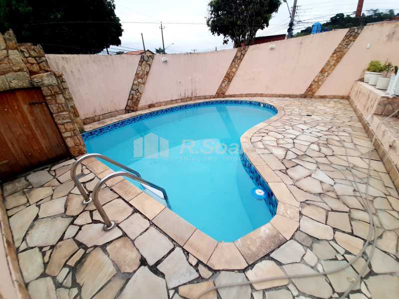 PISCINA 2 - 5