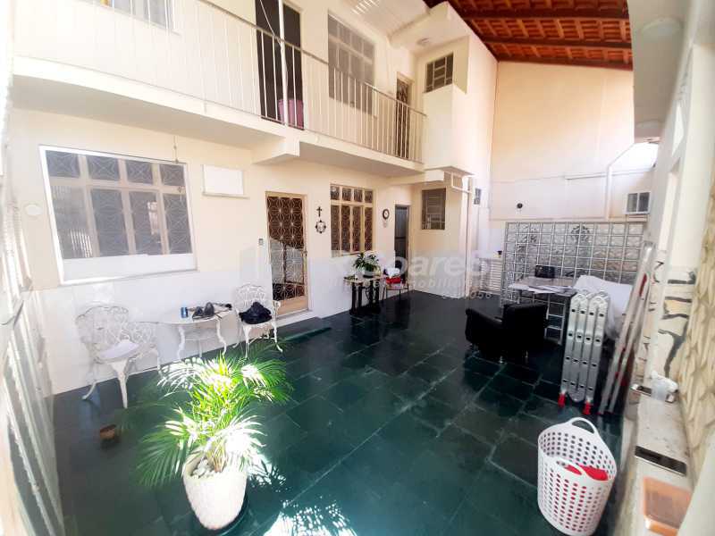 FACHADA - 10
