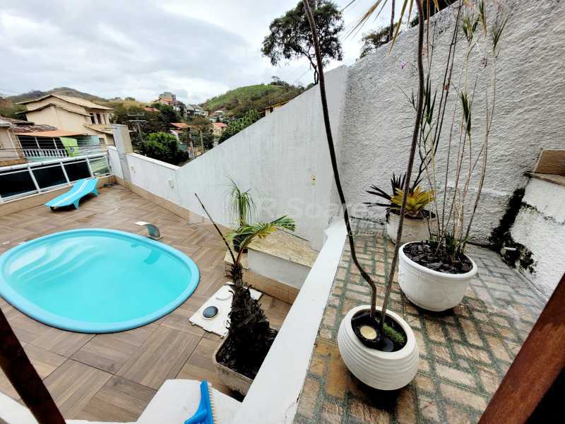 PISCINA - 9