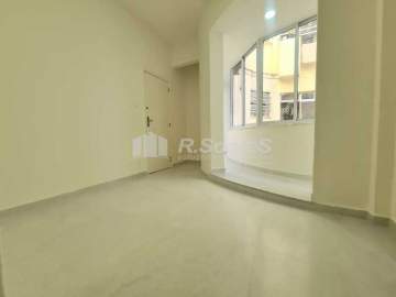 Apartamento quarto e sala, com varanda, à venda, no Famengo, Rua Arthur Bernardes. - BRAP10057
