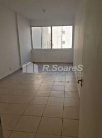 Sala à venda com 38m2 em Copacabana - Rua Siqueira Campos - BRSL00010