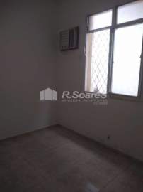 Apartamento, 02 quartos, térreo, rua das Camélias, Vila Valqueire. - VVAP21249