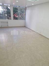 Sala Comercial, 37 m2 em Copacabana na Rua Siqueira Campos - BRSL00011