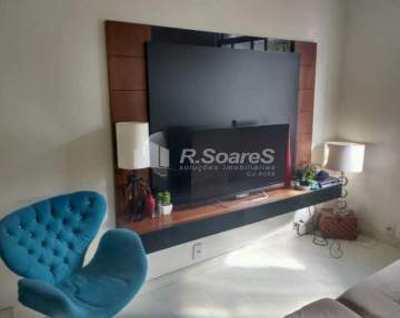 Apartamento três quartos para venda, na Clemente Falcão, Tijuca - BRAP30153