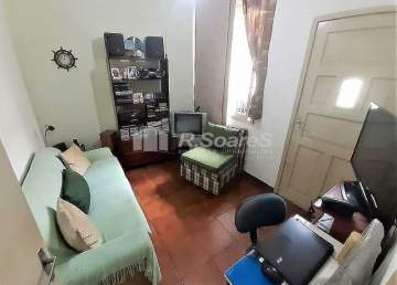 OPORTUNIDADE! - Casa de Vila triplex com 5 quartos, 240 m2 no Jardim Botânico na Rua Lopes Quintas - BRCV50003