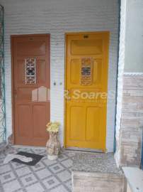Apartamento com 3 quartos, na Rua Vinte e Um de Abril, em Quintino - BRAP30159