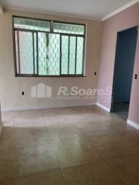 OPORTUNIDADE! - Casa com 02 quartos sendo 01 suíte e garagem em Bento Ribeiro. - VVCA30310