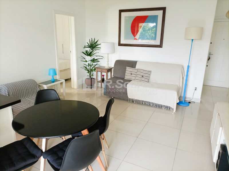 4.sala e mesa jantar. - 6