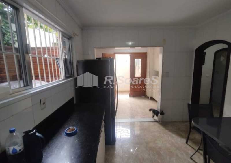 2ecd8906-7ea9-4bd3-986e-318576 - 9