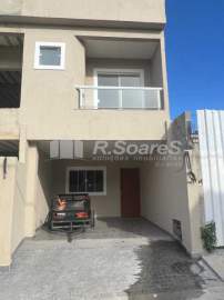 AGENDE SUA VISITA! - Casa com 03 suítes, Rua Ipadu na Taquara. - VVCN30217