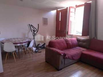 AGENDE SUA VISITA! - Casa de vila com 3 quartos na Cidade Nova - Rua Prof. Clementino Fraga - BRCV30003