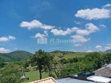 Casa com 04 quartos, em Jardim sulacap, Av. Carlos Pontes. - VVCN40072