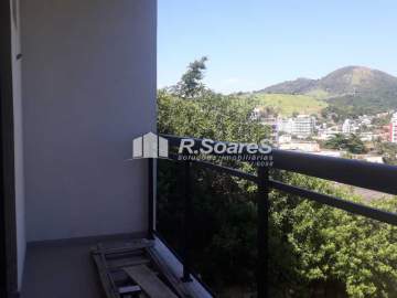 AGENDE SUA VISITA! - casa na rua Itanhaém em Vila Valqueire com 4 qtos e duas suítes num pequeno condomínio - VVCA40113 AGENDE SUA VISITA! - casa na rua Itanhaém em Vila Valqueire com 4 qtos e duas suítes num pequeno condomínio - VVCA40113