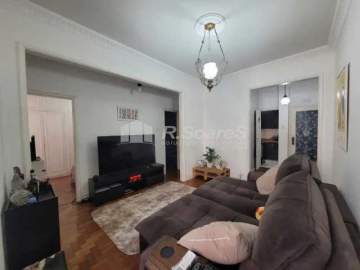 Ótima localização - Apartamento com 3 quartos em Copacabana, Posto 6 - BRAP30211