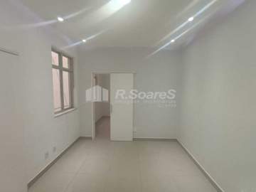 Apartamento à venda Rua Barata Ribeiro, Copacabana, Rio de Janeiro - R$ 440.000 - BRAP10121