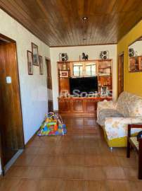 Casa com 03 quartos, 02 banheiros, em Piedade, rua Quaraim. - VVCA30340