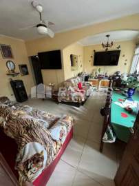 Casa ideal para duas famílias na rua Nordestina em Magalhães Bastos - VVCA40121