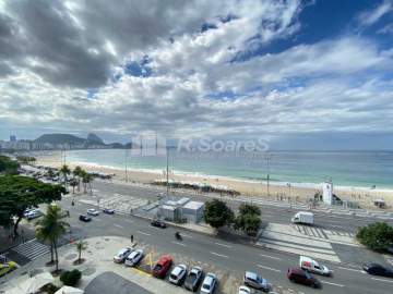 Oportunidade única frontal Praia de Copacabana - BTAP30239