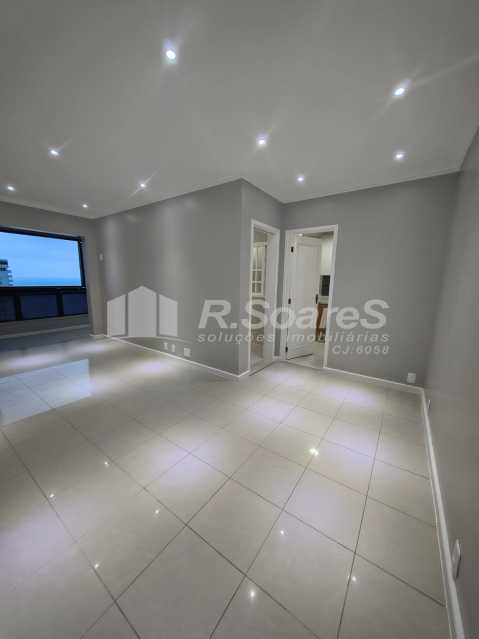 SALA - 3
