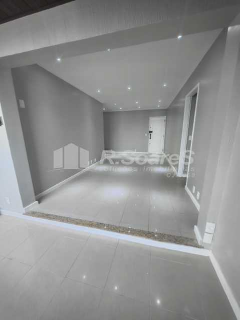 SALA - 2