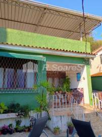 ENTRAR E MORAR - Casa independente, 3 quartos, rua Guaranesia, Vila Valqueire - VVCA30354