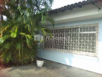 AGENDE SUA VISITA! - Casa linear, 03 quartos, 1 suíte, rua Henrique Ferreira, Bento Ribeiro - VVCA20416