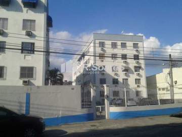 Apartamento com 02 quartos, na Vila Militar, rua Carinhanha. - VVAP21454