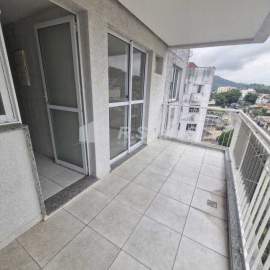 CLIQUE E CONFIRA! - Cobertura com 02 quartos sendo 01 suíte, em Vila Valqueire - condomínio Jardins do Valqueire. - VVCO20036