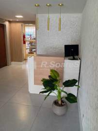 OPORTUNIDADE! - Apartamento desocupado, semi luxo com 02 quartos em Vila Valqueire, Rua Novo Cruzeiro. - VVAP21491