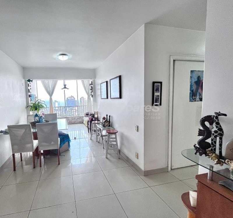 Sala - 8
