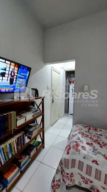 Foto da Sala inteira 01. - 2