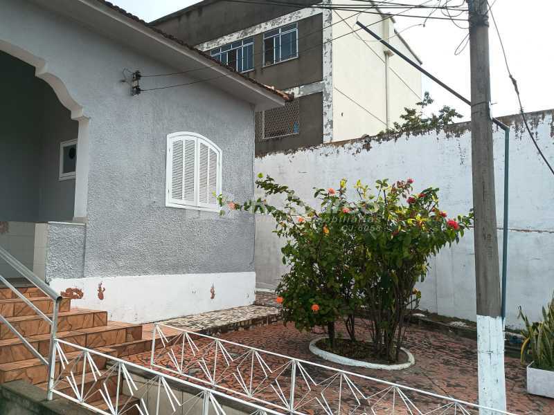 Conheça WhatsApp Image 2025-08-19 at 1 do imóvel - Casa linear, 03 quartos, sendo 1 suíte, rua Dias Vieira, Praça Seca - VVCA30379 - 4 WhatsApp Image 2025-08-19 at 1 - 4