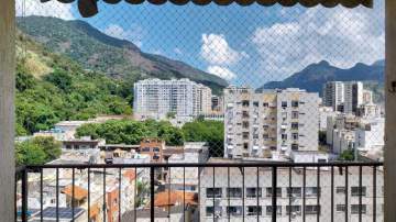 AGENDE SUA VISITA! - Apartameto três quartos, sendo um suíte, com duas vagas, à venda na Tijuca - BRAP30374