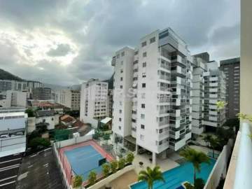 AGENDE SUA VISITA! - Maravilhosa cobertura triplex situado em um dos melhores condomínios de Botafogo, com aproximadamente 140m². - BRCO20012