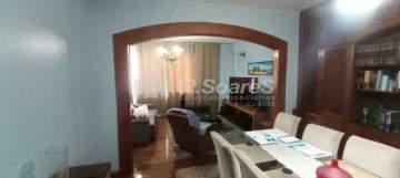 AGENDE SUA VISITA! - Casa com 3 quartos sendo 2 suítes, garagem para 4 carros, em Vila Valqueire, rua das Rosas. - VVCA30400