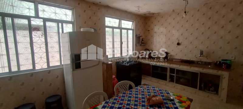 WhatsApp Image 2025-05-02 at 1 - 4