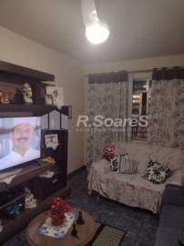 OPORTUNIDADE! - Apartamento com 2 quartos em Vila Valqueire, Rua das Rosas. - VVAP21574