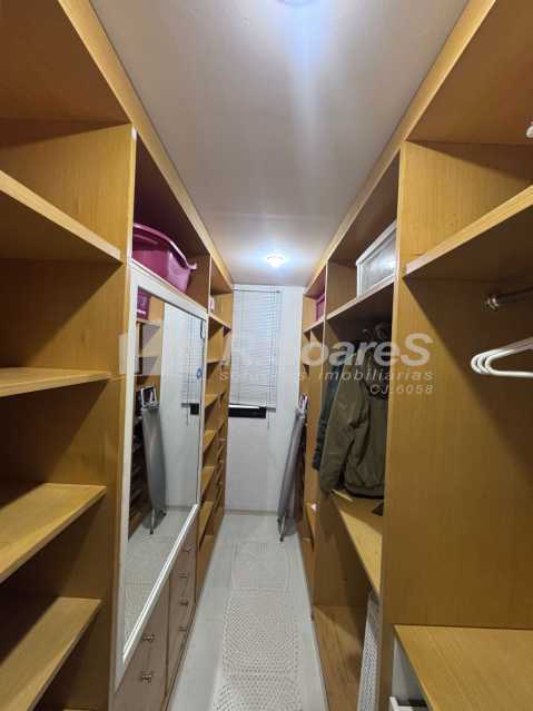 Closet Suíte master - 25