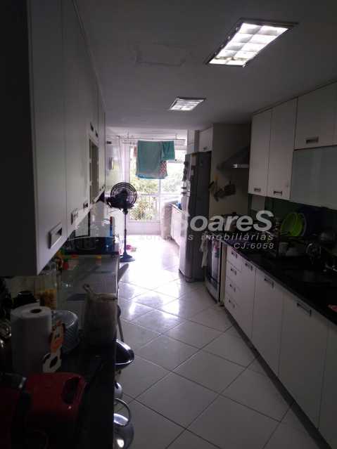 WhatsApp Image 2025-05-09 at 1 - 28