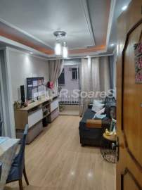 AGENDE SUA VISITA! - Apartamento com 2 quartos em Cascadura, Avenida Ernani Cardoso - Fórum. - VVAP21584