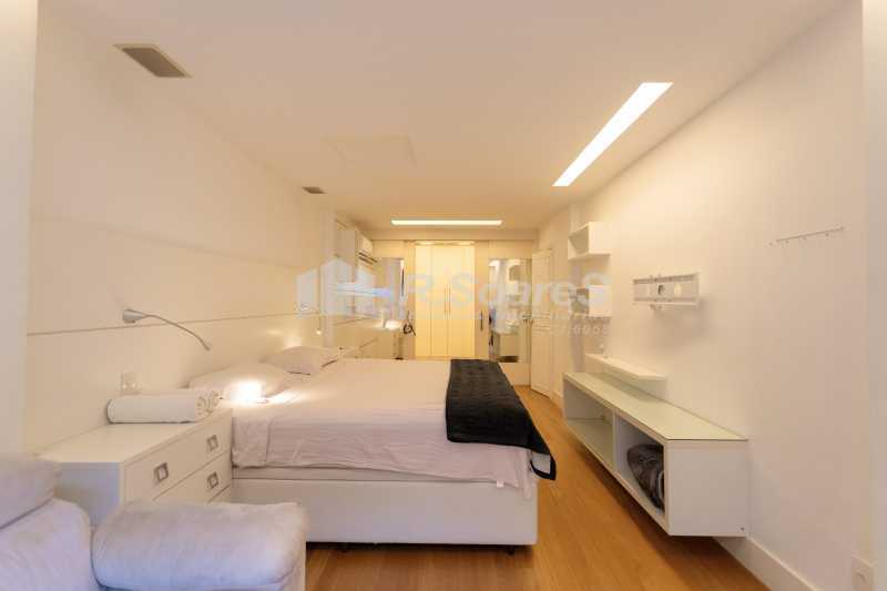 QUARTO SUITE 3 - 17