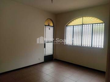 AGENDE SUA VISITA! - Casa de vila linear com 2 quartos em Marechal Hermes. - VVCV20174