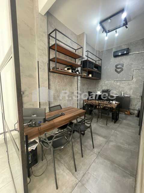 d429e588-73e0-49bf-ad9c-292840 - 2