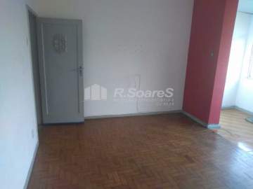 AGENDE SUA VISITA! - Apartamento vazio com 2 quartos, garagem, em Marechal Hermes. - VVAP21610