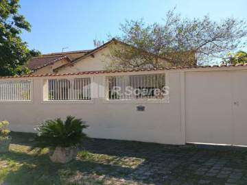 AGENDE SUA VISITA! - Casa com 4 quartos na rua Bárbara Heliodora- Jardim Sulacap - VVCA40137