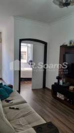 AGENDE SUA VISITA! - Apartamento com 02 quartos à venda com 90m² à 200m da Praia de Copacabana! - BRAP20382